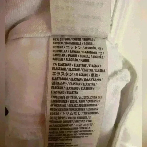 Abercrombie and Fitch White Skinny Leg Jeans- Size 0R- 25/29 length- EUC - Picture 2 of 4